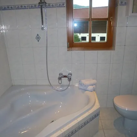 Oberhof Apartamento *