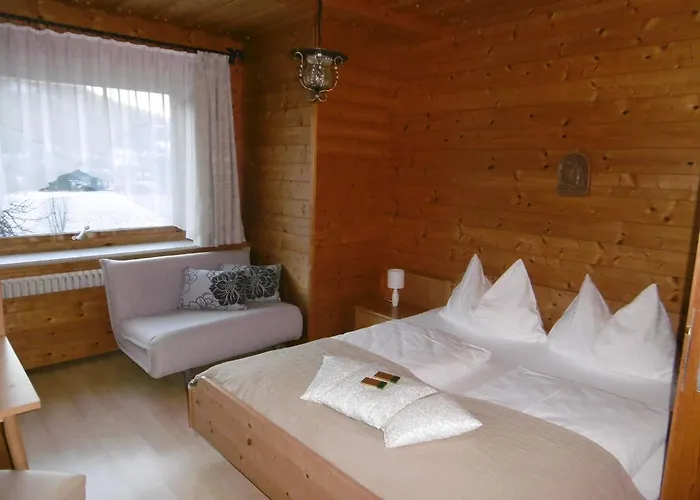 奥伯霍夫公寓 *