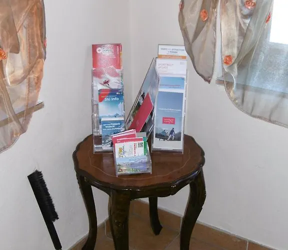 奥伯霍夫公寓 * 瓦格赖恩